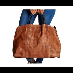 old trend forest island tote